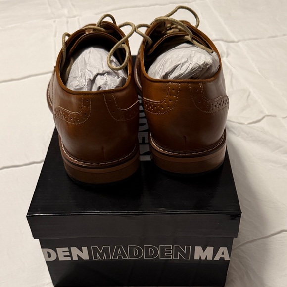 Steve Madden Tan Leather Oxfords - Picture 4 of 4